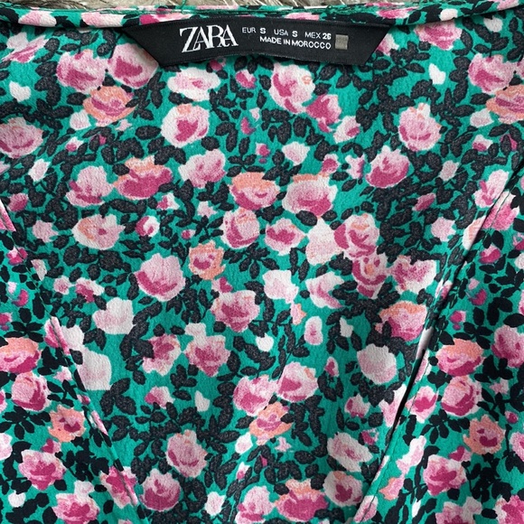 ZARA ditsy floral blouse - Picture 5 of 5